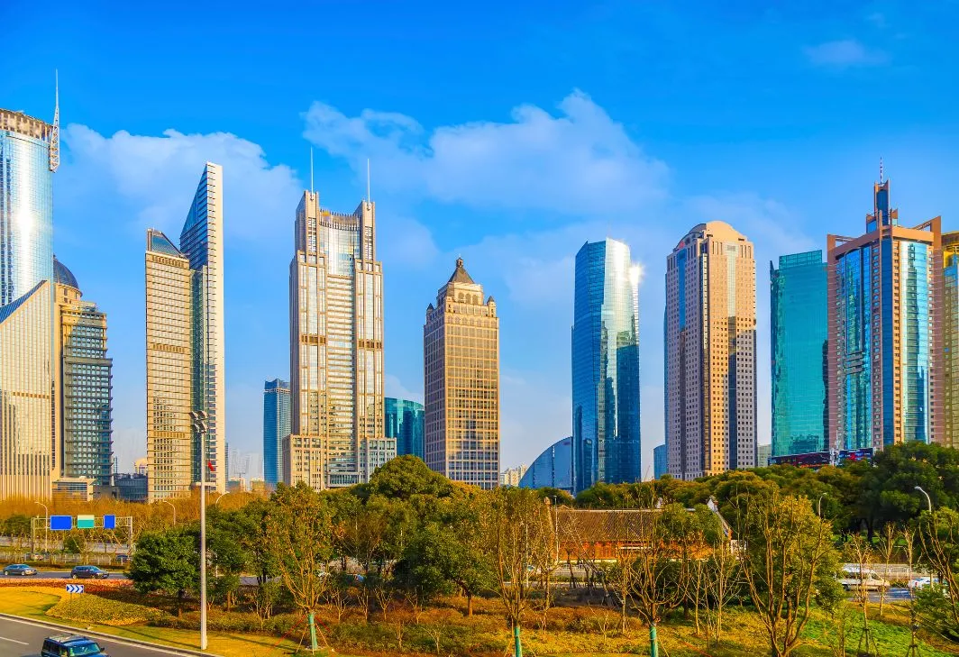 best areas to invest in Dubai real estate 2026